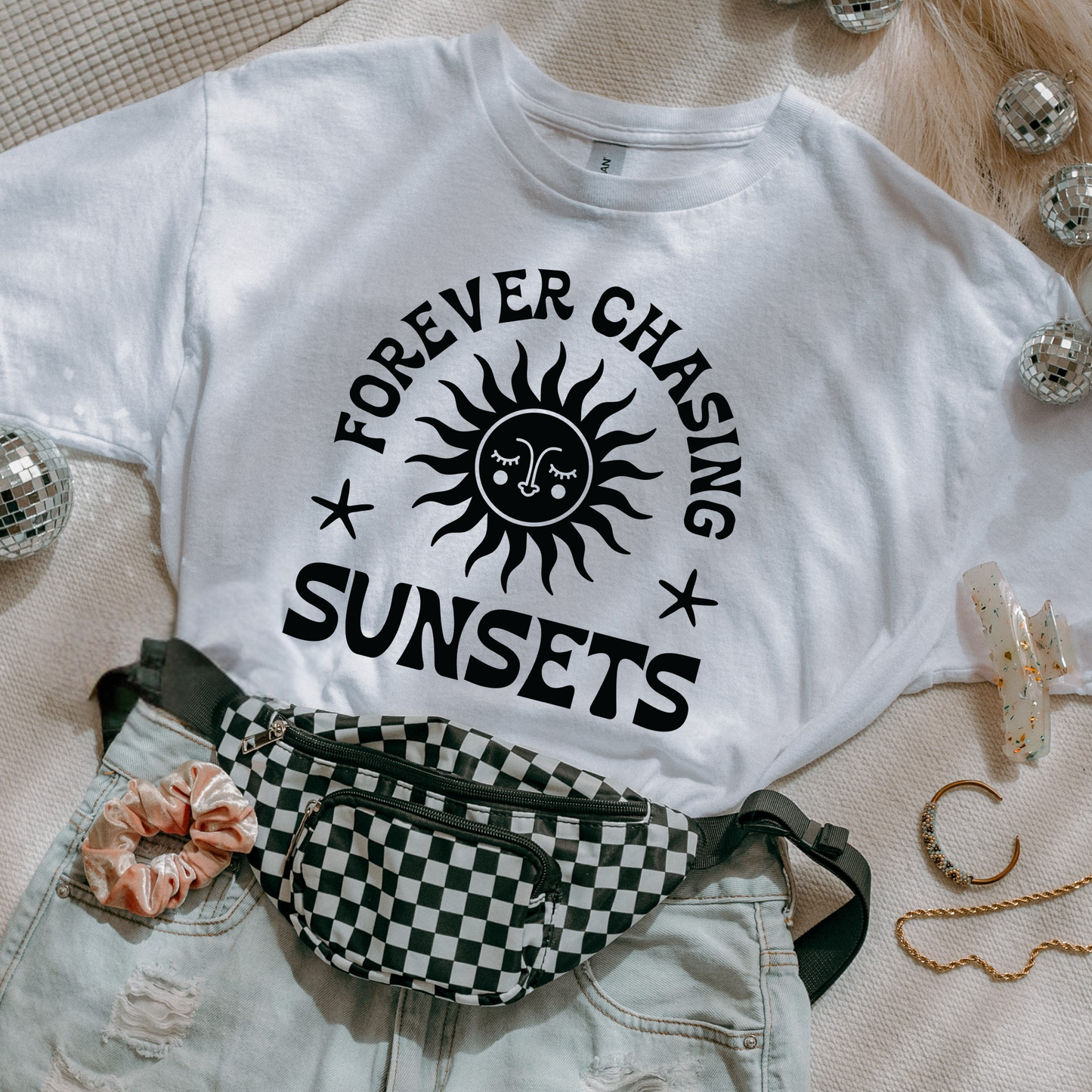 Forever Chasing Sunsets | Graphic Tee
